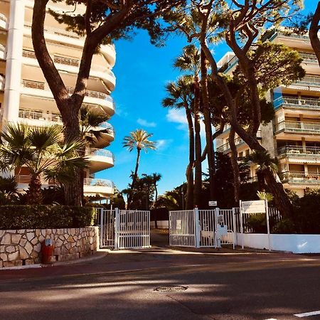 Cannes Croisette &Palm Beach,Parking Eksteriør bilde