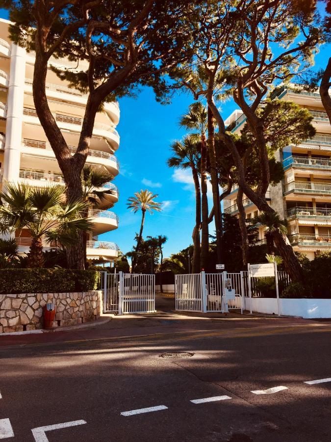 Cannes Croisette &Palm Beach,Parking Eksteriør bilde