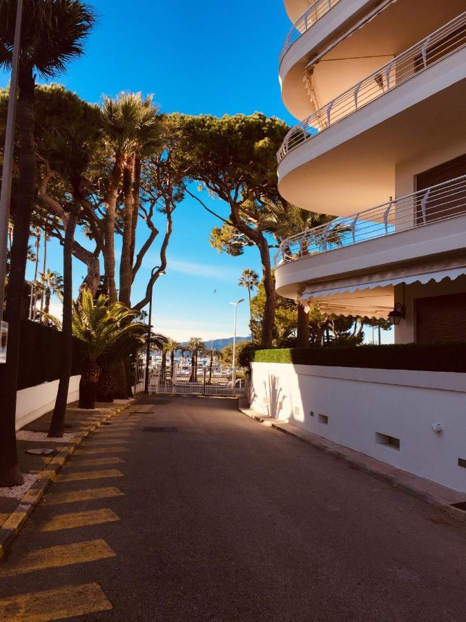 Cannes Croisette &Palm Beach,Parking Eksteriør bilde
